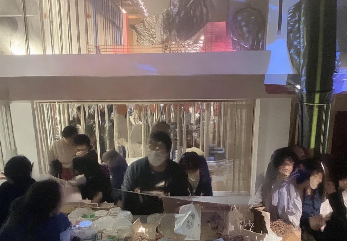 2013卡塔尔友谊赛：皇马星光熠熠，足球文化交流盛事(图3)