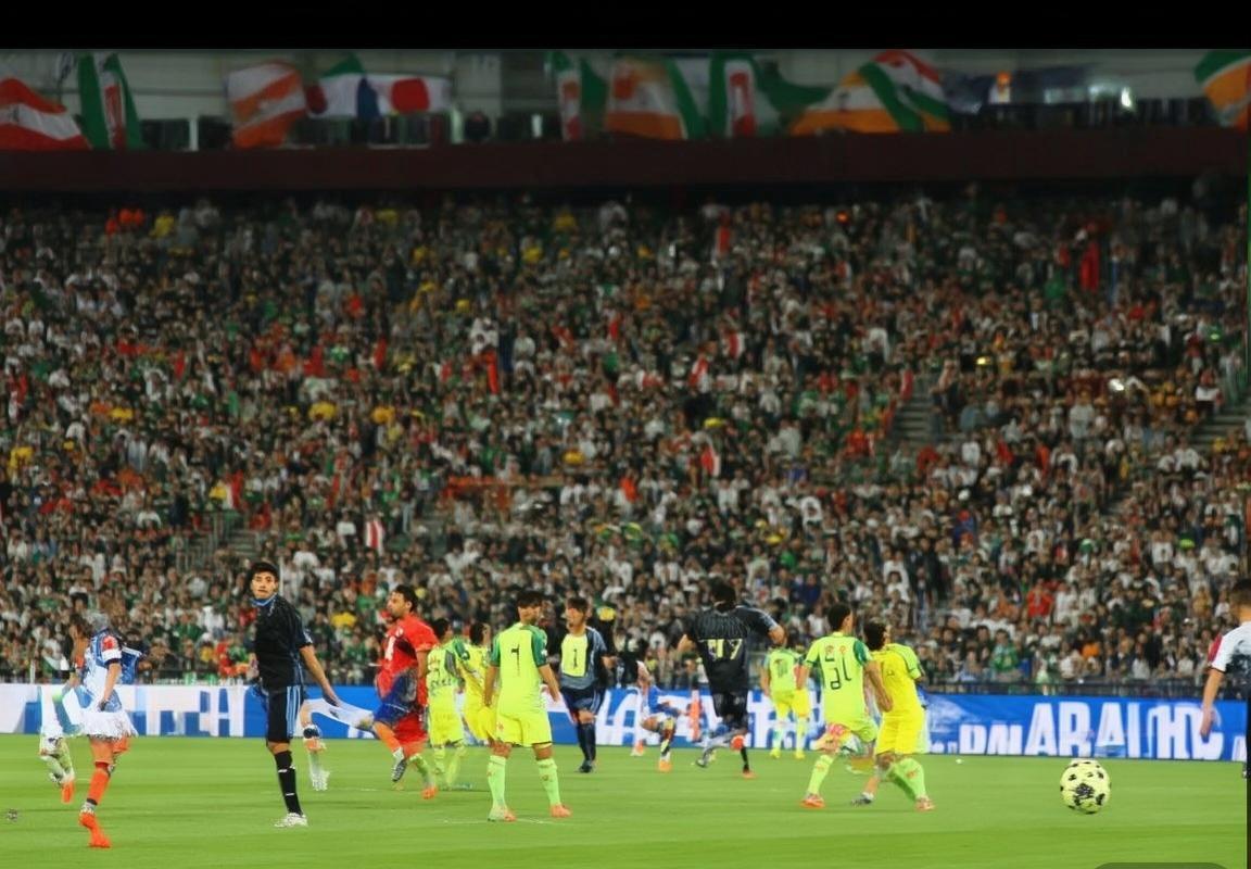 伊朗vs日本：亚洲杯预选赛焦点战技战术解析(图1)